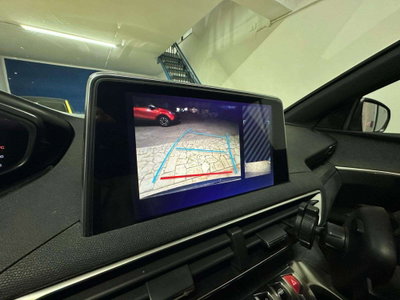 Peugeot 3008 BlueHDi 130 S&S EAT8 GT Line (13)