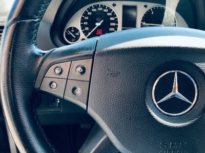 Mercedes-Benz Classe B 200 CDI Executive (11)