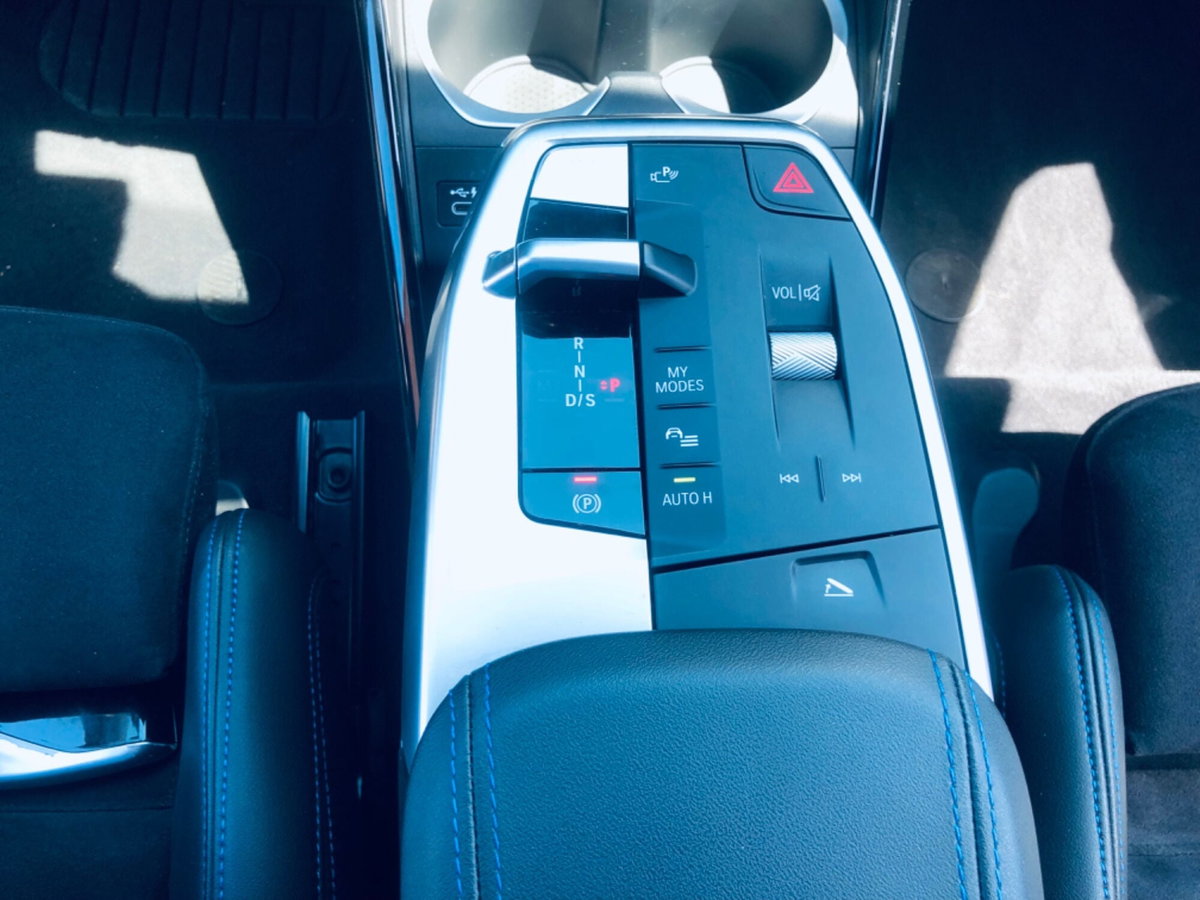 BMW X1 sDrive 18i Msport (11)