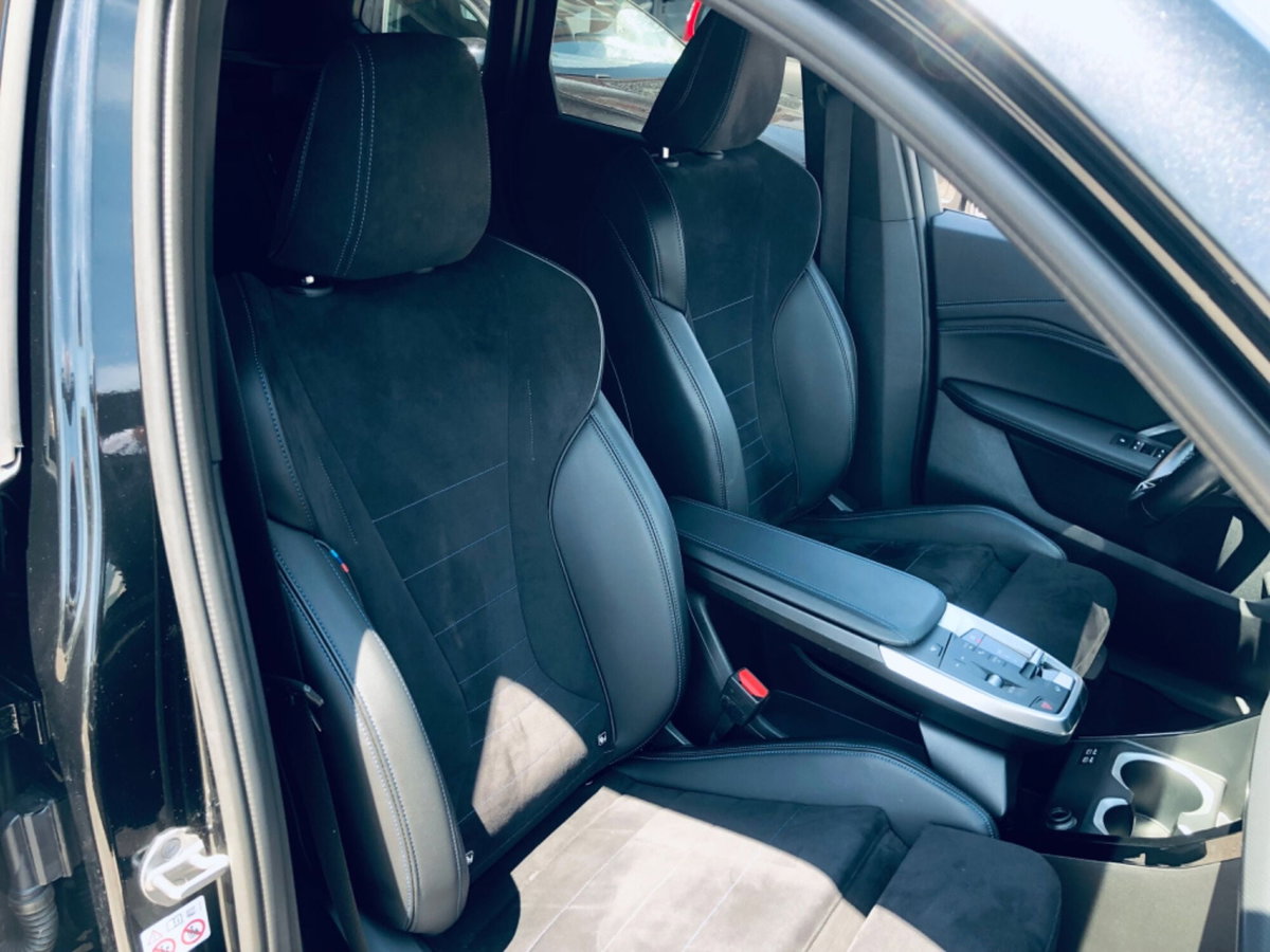 BMW X1 sDrive 18i Msport (3)