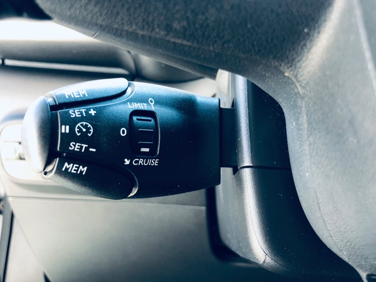 Citroen C3 PureTech 110 S&S Shine (15)