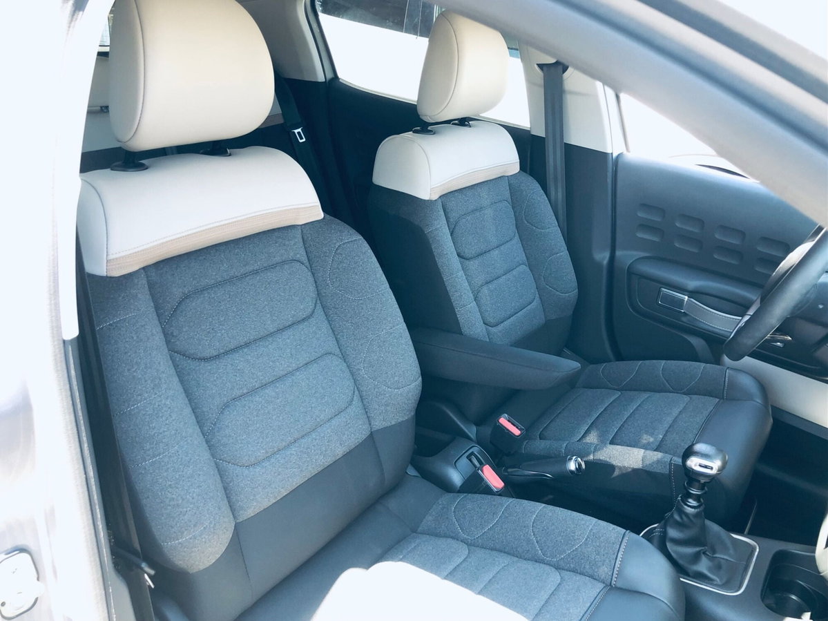 Citroen C3 PureTech 110 S&S Shine (6)