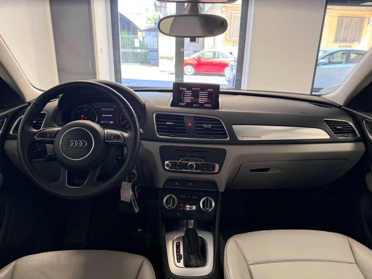 Audi Q3 2.0 TDI 177 CV quattro S tronic (14)
