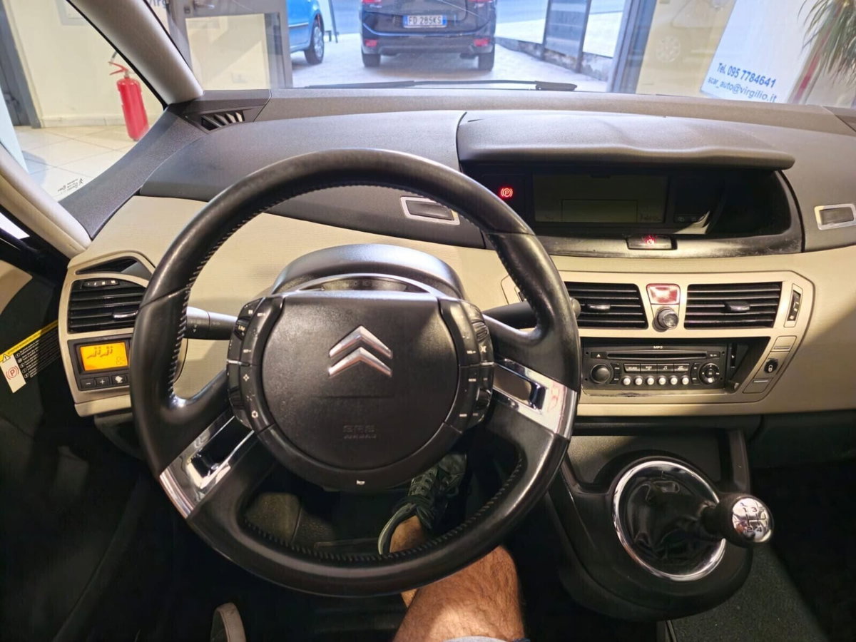 Citroen C4 Picasso 1.6 HDi 110 FAP Style (15)