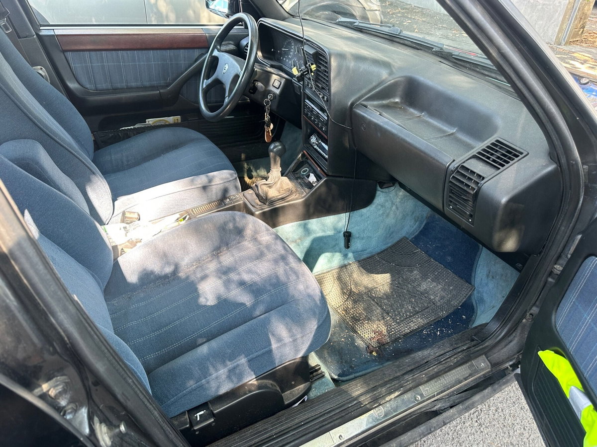 Lancia Thema i.e. 16V cat (15)