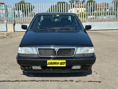 Lancia Thema i.e. 16V cat (2)