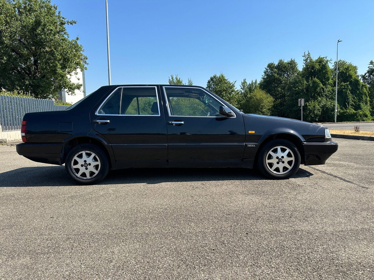 Lancia Thema i.e. 16V cat (4)