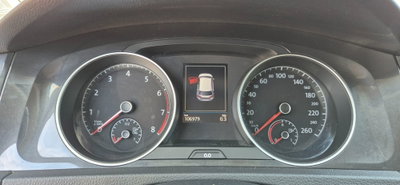 Volkswagen Golf 1.5 TGI DSG 5p. Business BlueMotion Technology (10)