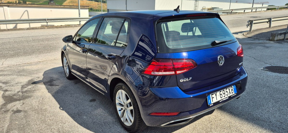 Volkswagen Golf 1.5 TGI DSG 5p. Business BlueMotion Technology (3)