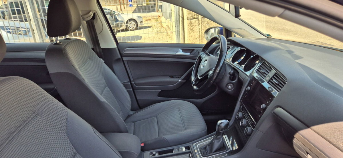 Volkswagen Golf 1.5 TGI DSG 5p. Business BlueMotion Technology (6)