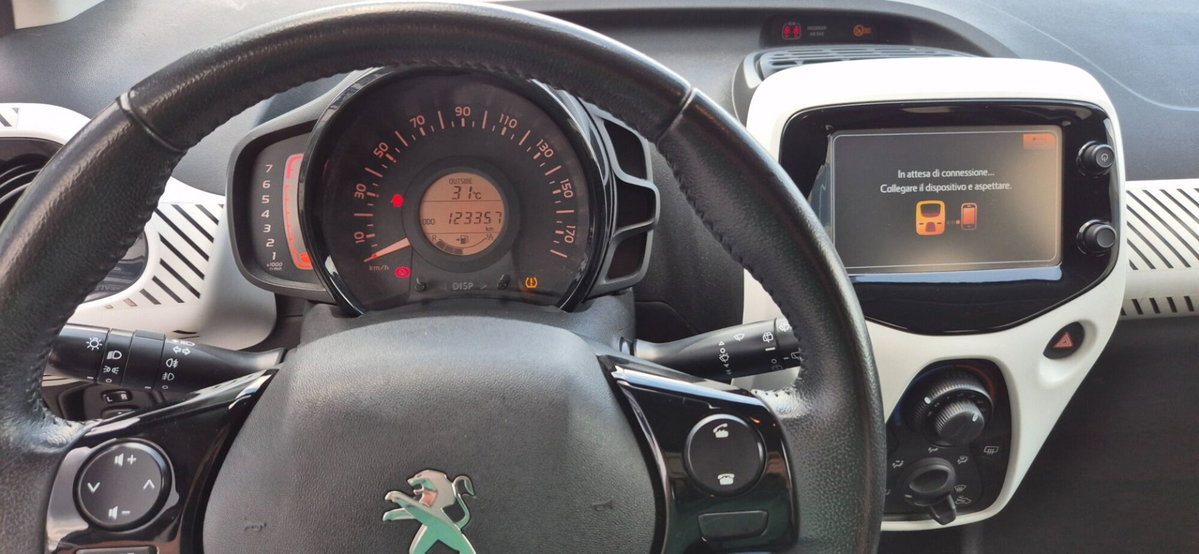 Peugeot 108 68 5 porte Active (12)