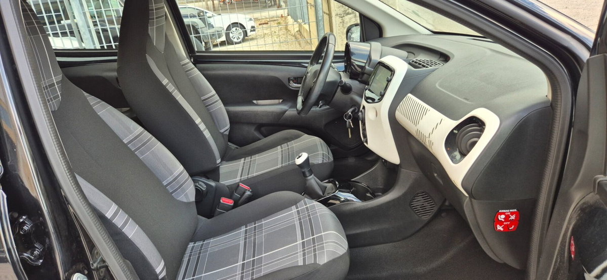 Peugeot 108 68 5 porte Active (5)
