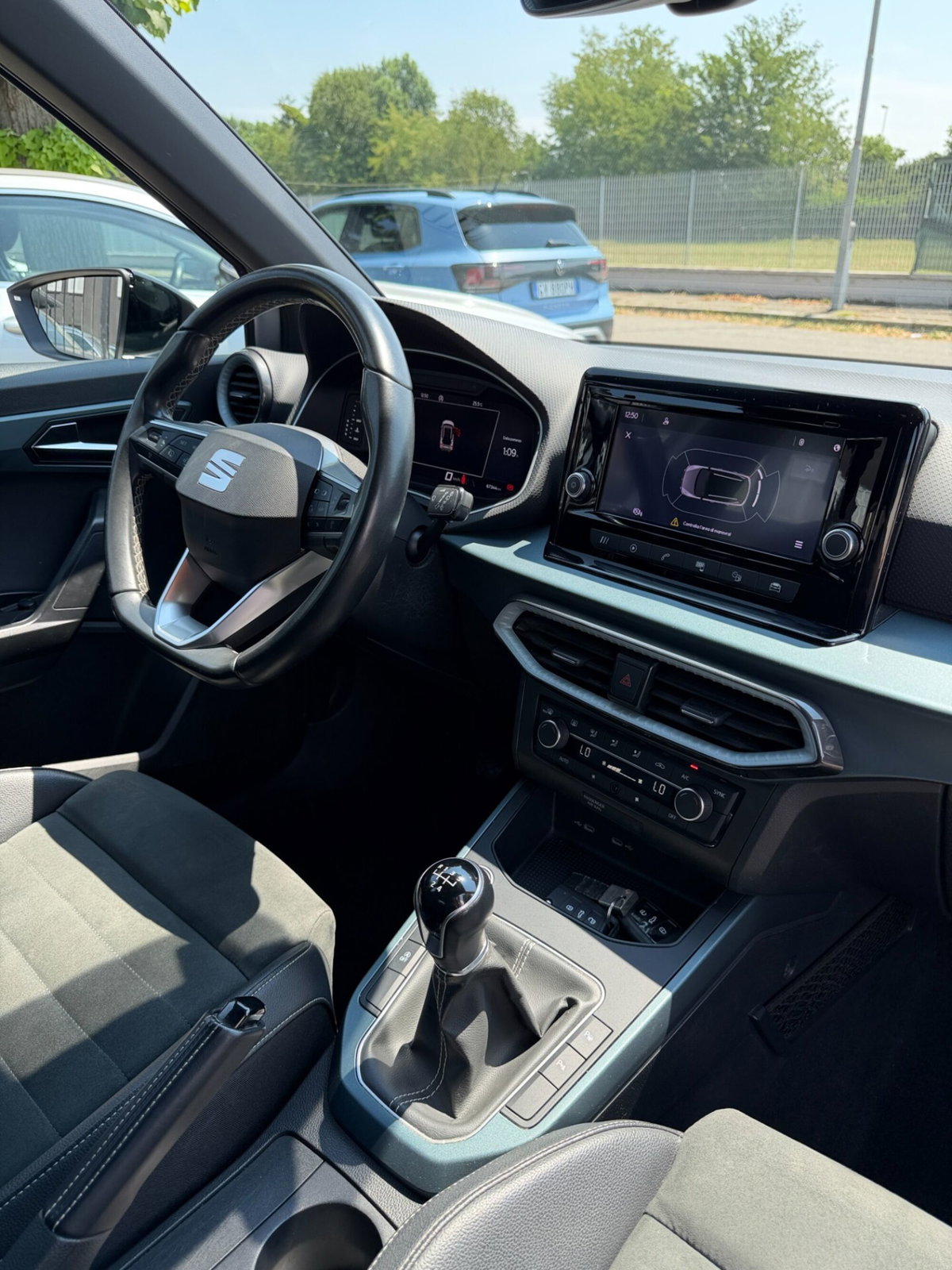 SEAT Arona 1.0 ecotsi Xperience 95cv (14)