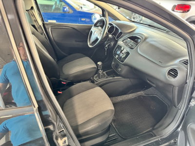 Fiat Punto 1.2 8V 5 porte Street (2)
