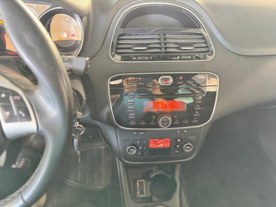 Fiat Punto 1.2 8V 5 porte Street (7)