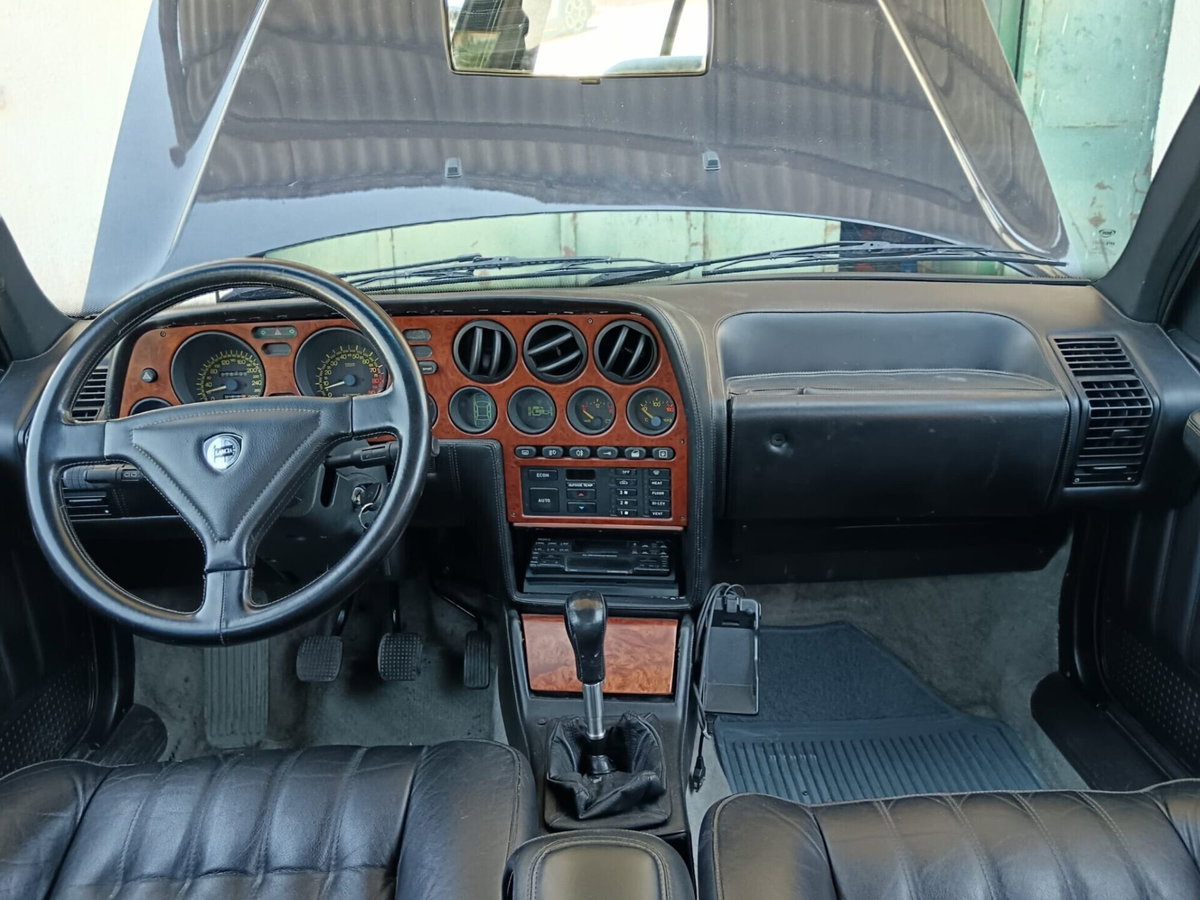 Lancia Thema cat (16)
