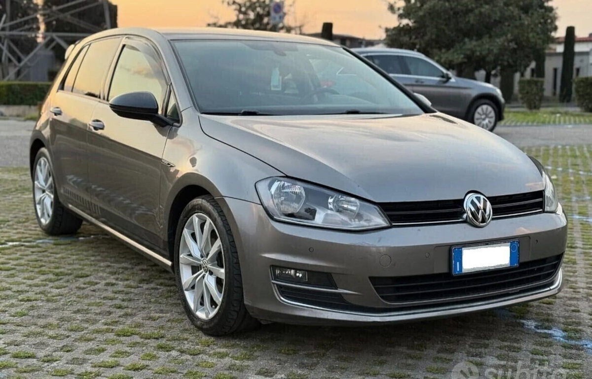 Volkswagen Golf 1.6 TDI DSG 5p. Highline BlueMotion Technology (2)