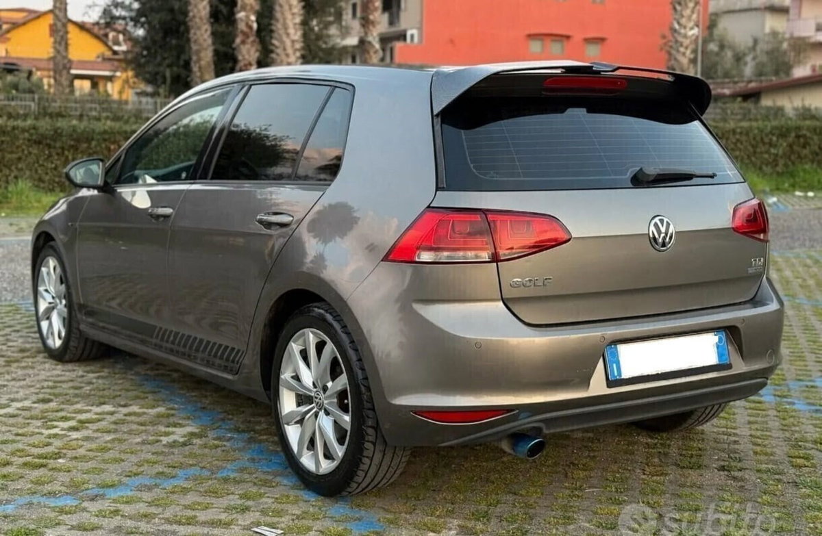 Volkswagen Golf 1.6 TDI DSG 5p. Highline BlueMotion Technology (4)