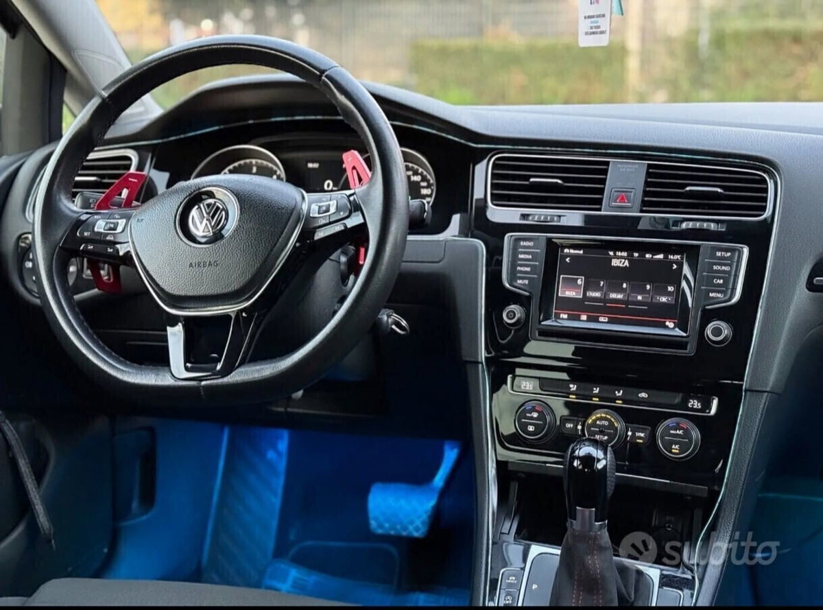 Volkswagen Golf 1.6 TDI DSG 5p. Highline BlueMotion Technology (8)