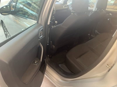 Peugeot 208 82 5p. GPL Allure (11)