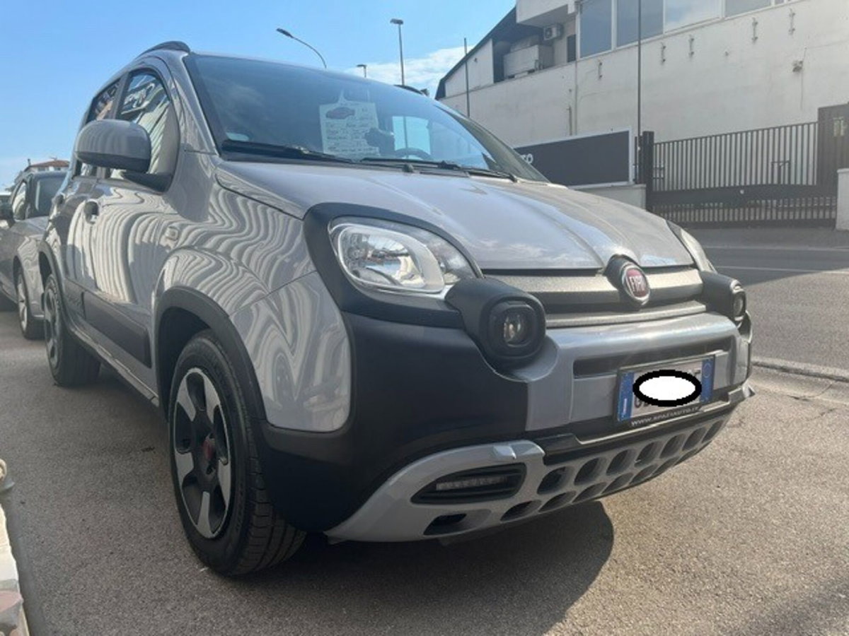 Fiat Panda 1.0 FireFly S&S Hybrid City Cross (6)