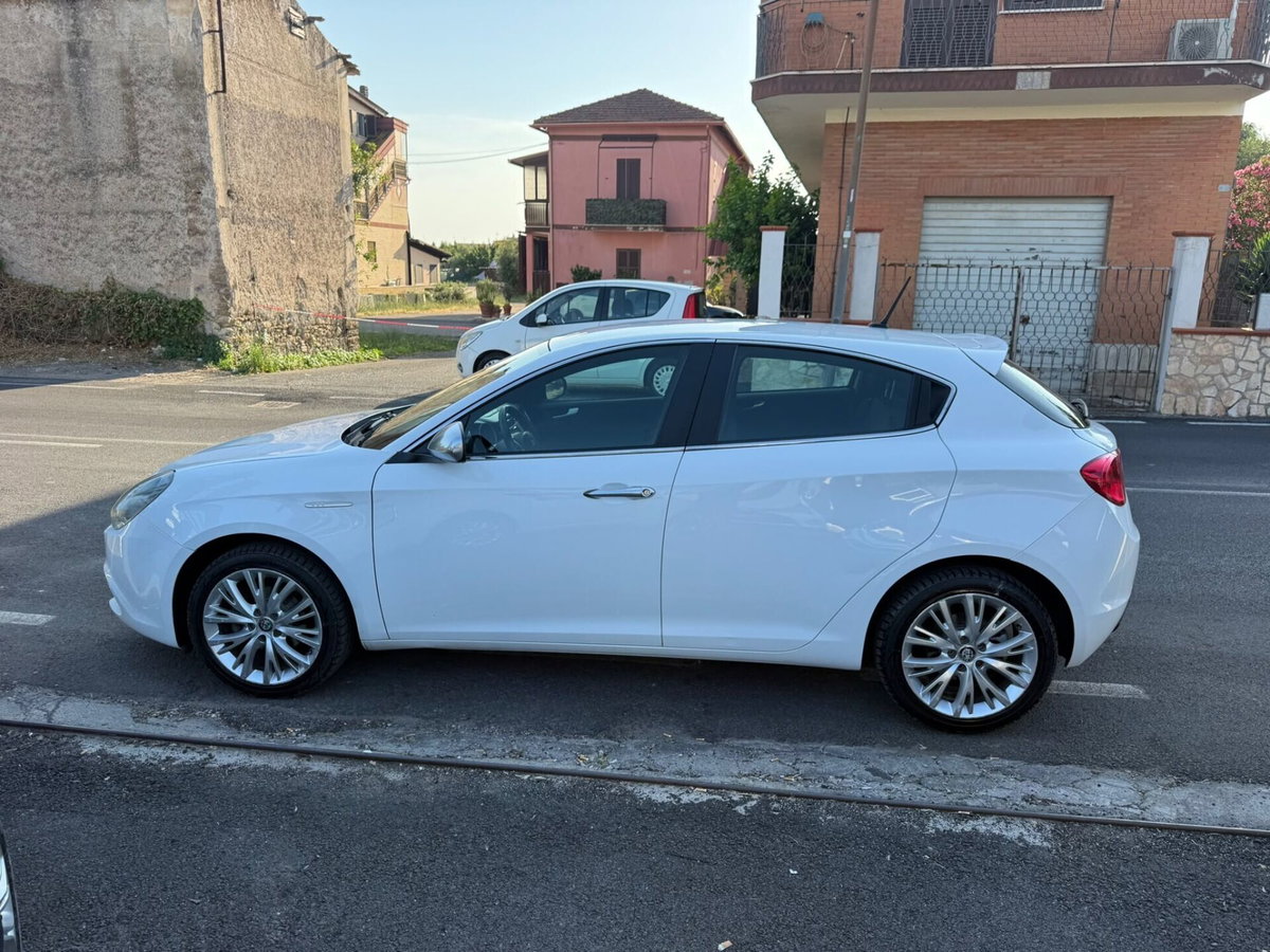Alfa Romeo Giulietta 1.4 Turbo Progression Gpl 120cv E6 (12)