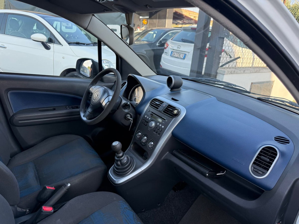 Opel Agila 1.0 12V 68 CV Elective (5)