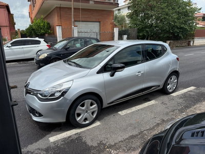 Renault Clio 1.5 dCi 8V 75CV 5 porte Live (12)