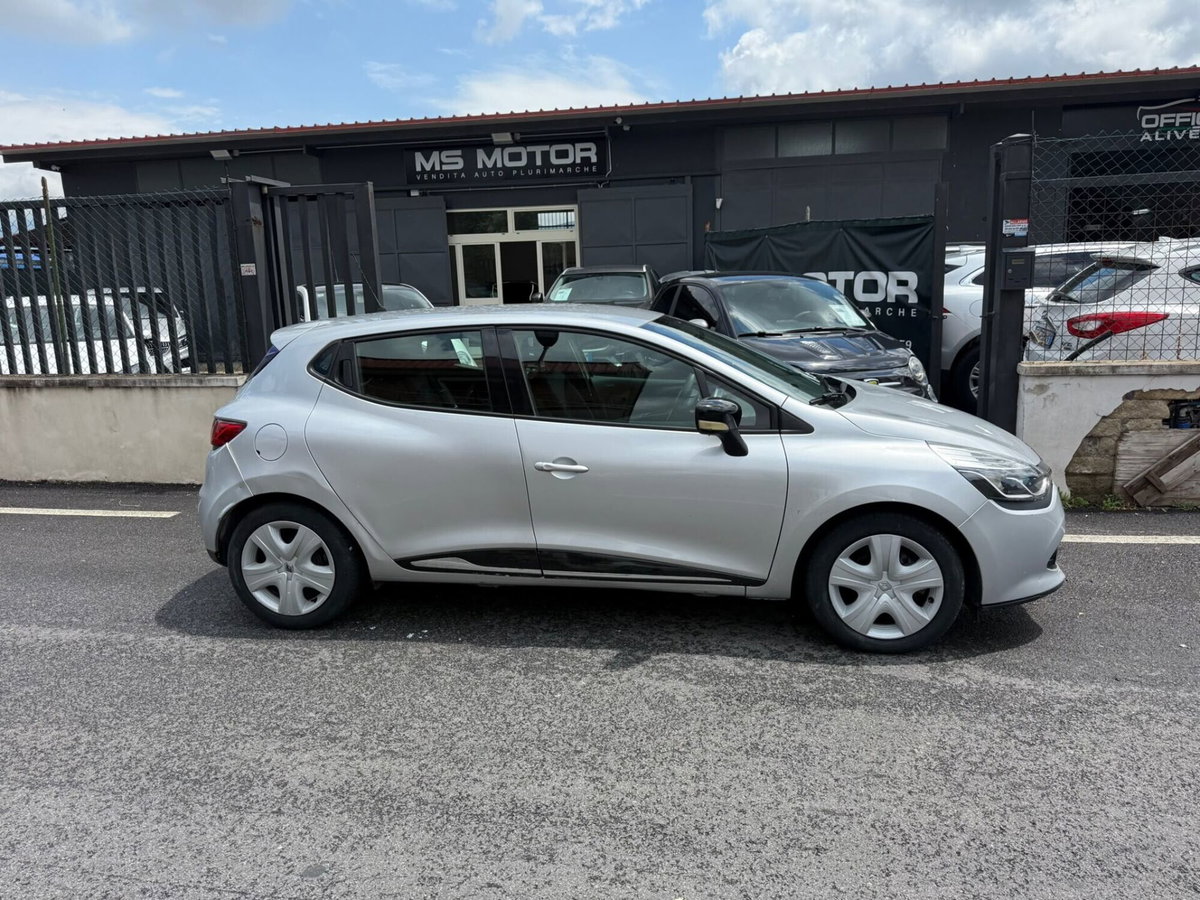 Renault Clio 1.5 dCi 8V 75CV 5 porte Live (3)