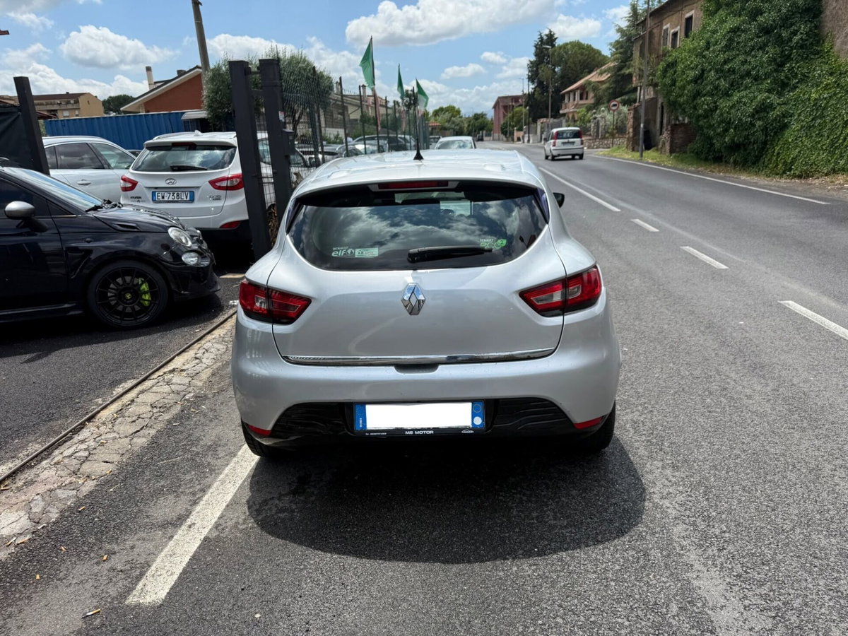 Renault Clio 1.5 dCi 8V 75CV 5 porte Live (8)