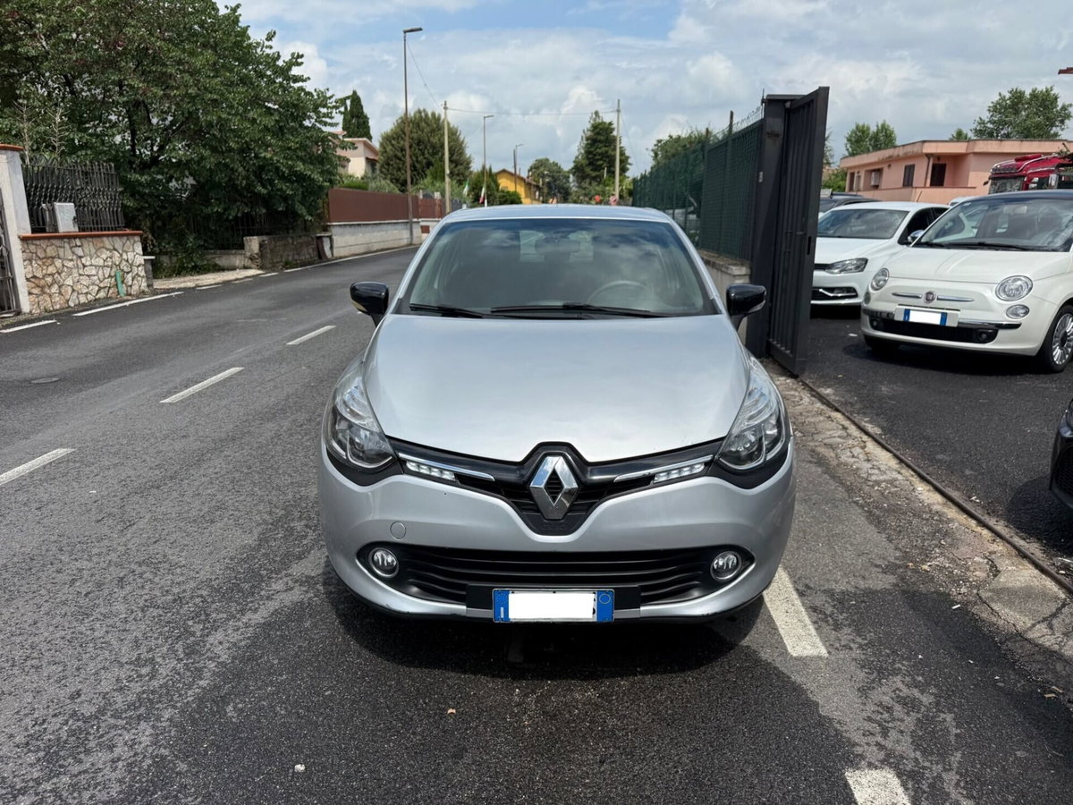 Renault Clio 1.5 dCi 8V 75CV 5 porte Live (9)