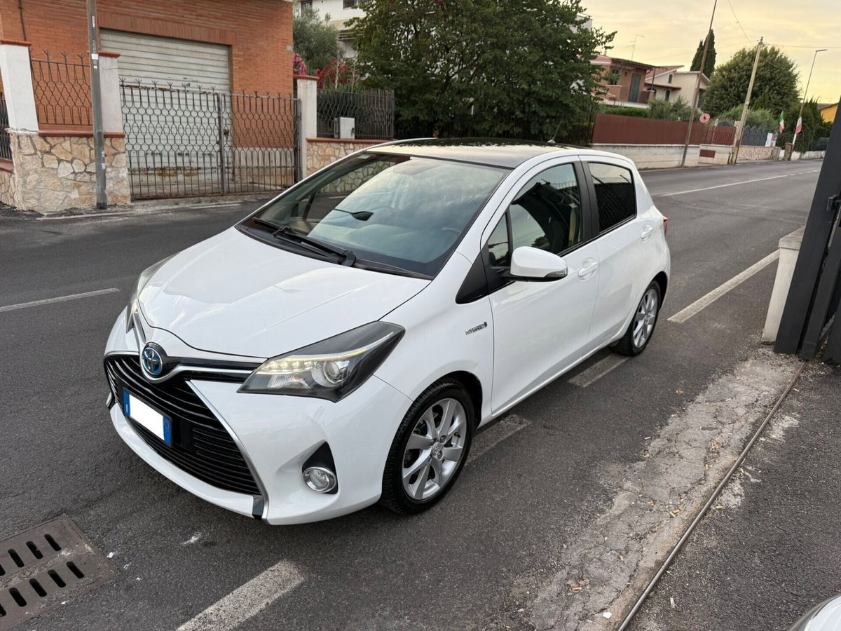 Toyota Yaris 1.5 Hybrid 5 porte Style (14)