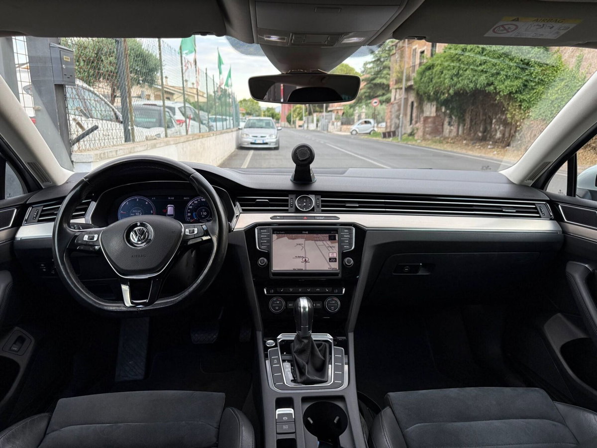 Volkswagen Passat Variant Businessline 2.0 TDI 4MOTION BlueMot. Tech. (6)