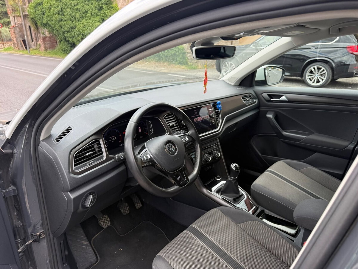 Volkswagen T-Roc 1.6 TDI SCR Style BlueMotion Technology (4)
