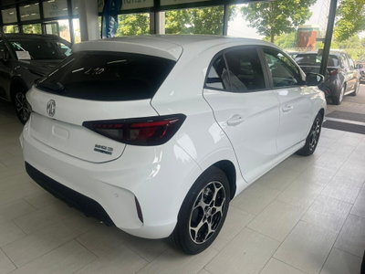 Mg MG3 1.5 Standard (7)