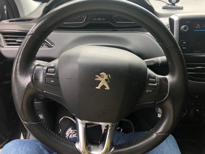 Peugeot 208 82 5 porte Active (8)