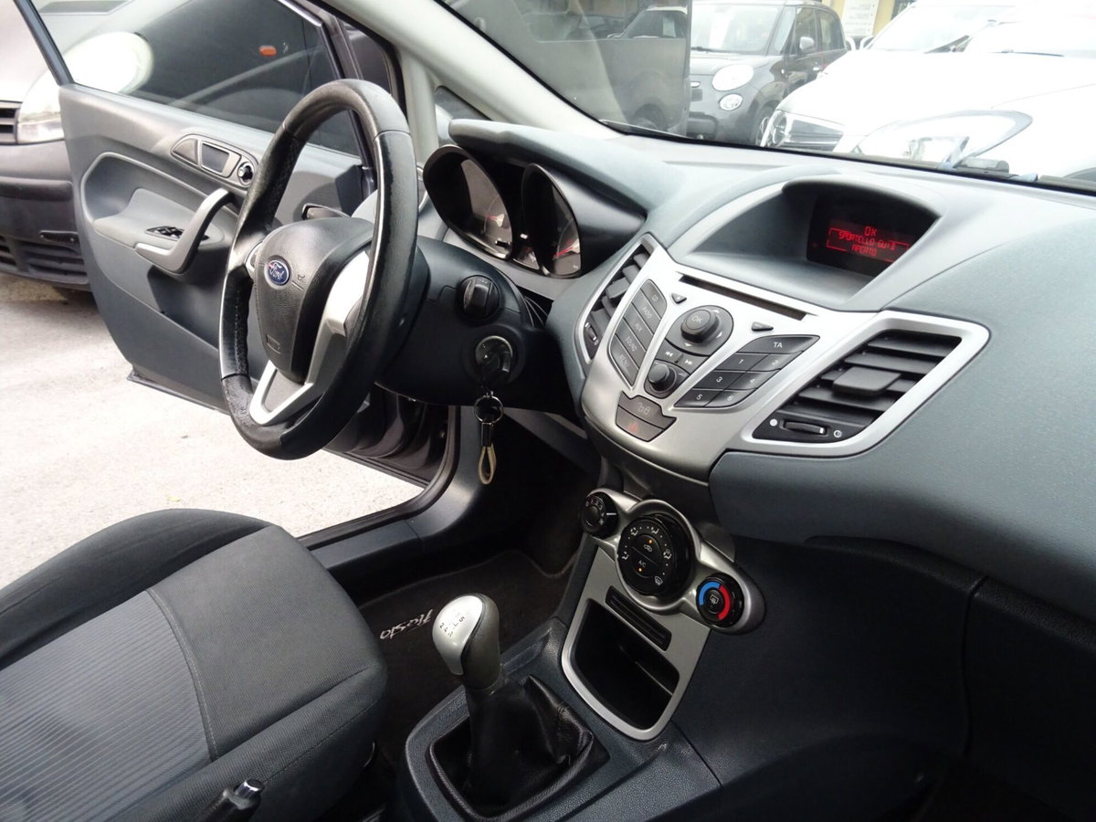 Ford Fiesta 1.2 60CV 5p. Tit. (14)