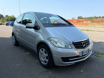 Mercedes-Benz Classe A 150 Classic (3)