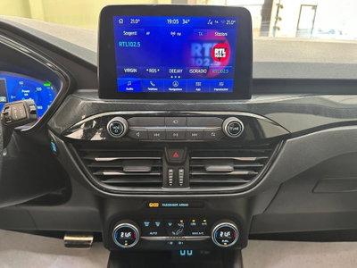 Ford Kuga 2.5 Plug In Hybrid 225 CV CVT 2WD ST-Line (16)