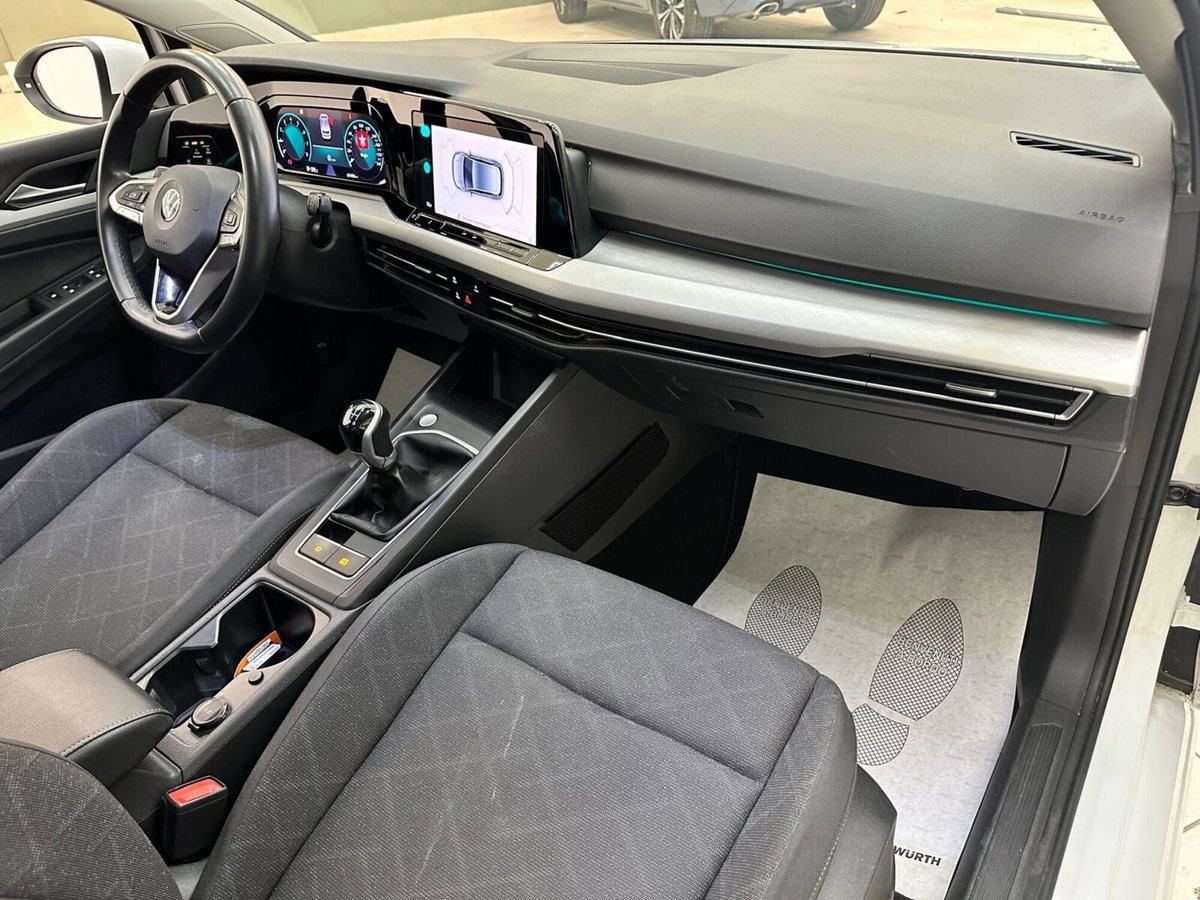 Volkswagen Golf 1.0 TSI EVO Life (15)