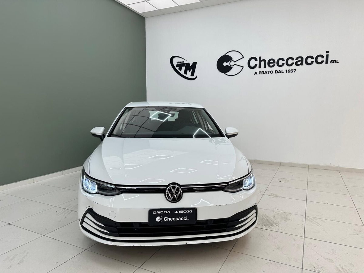 Volkswagen Golf 1.0 TSI EVO Life (2)