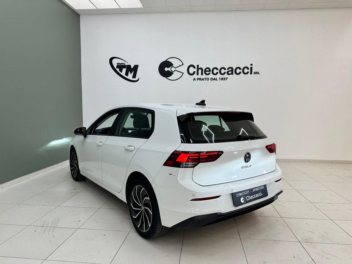 Volkswagen Golf 1.0 TSI EVO Life (4)