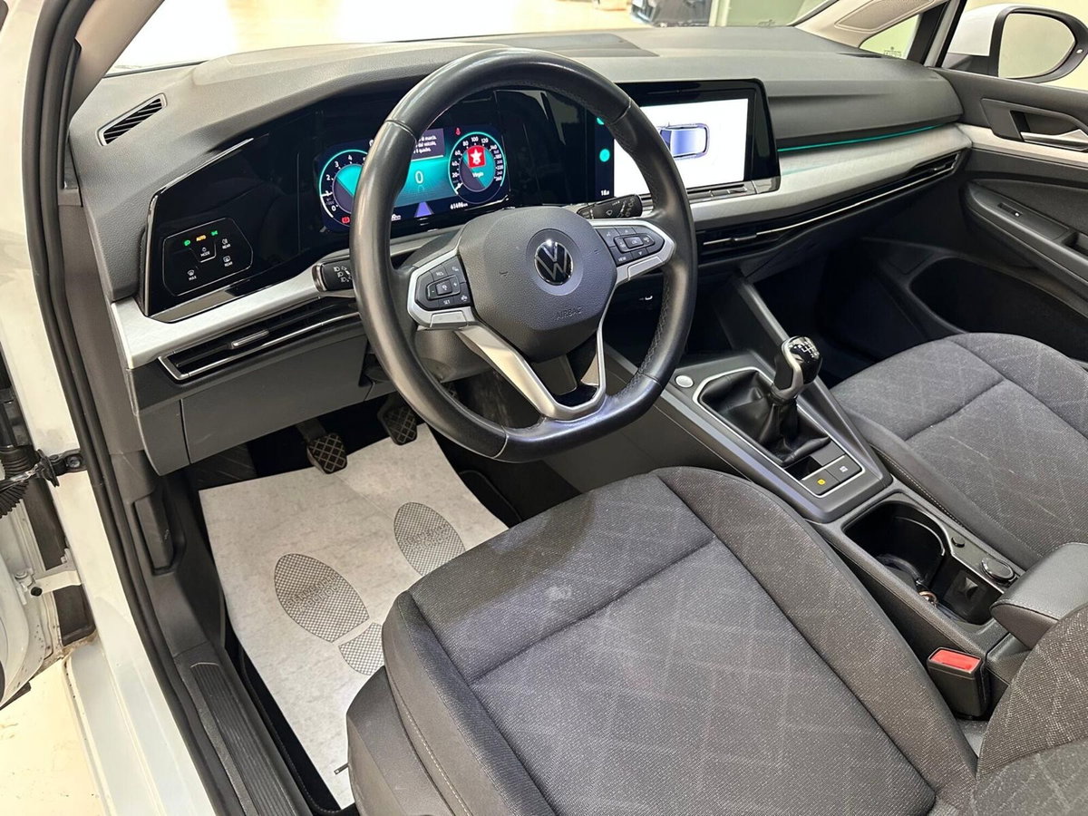 Volkswagen Golf 1.0 TSI EVO Life (8)