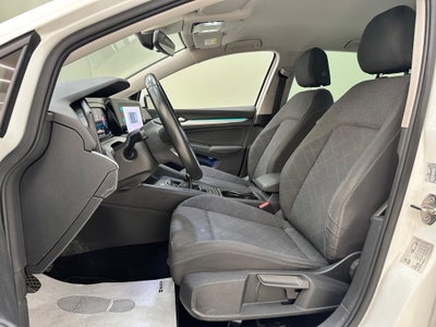 Volkswagen Golf 1.0 TSI EVO Life (9)