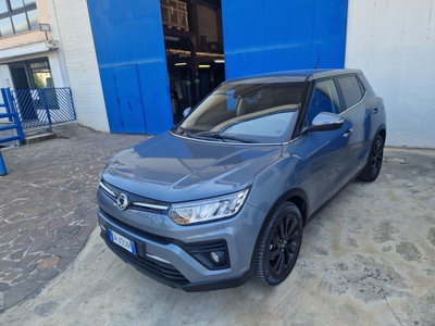 Ssangyong Tivoli 1.6 diesel 2WD Comfort aut. (2)