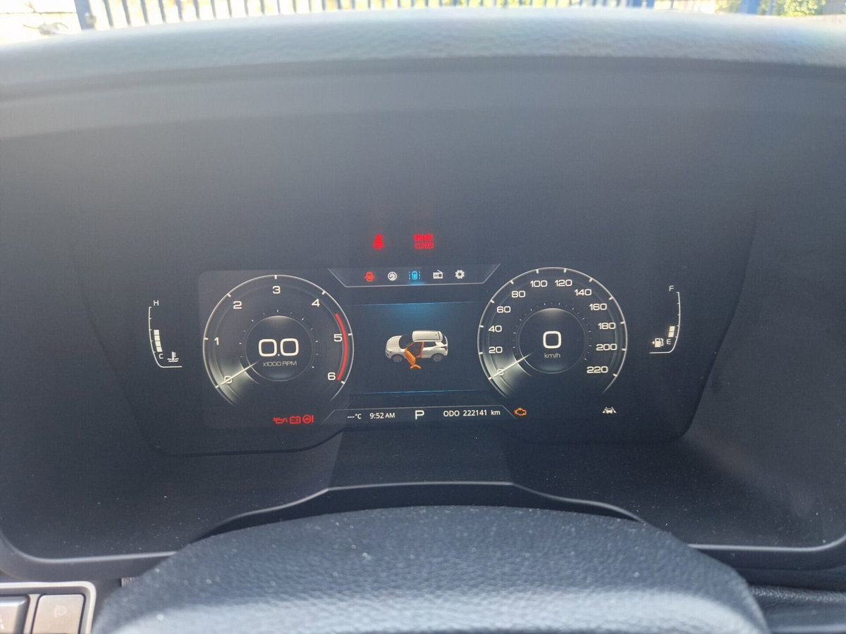 Ssangyong Tivoli 1.6 diesel 2WD Comfort aut. (5)