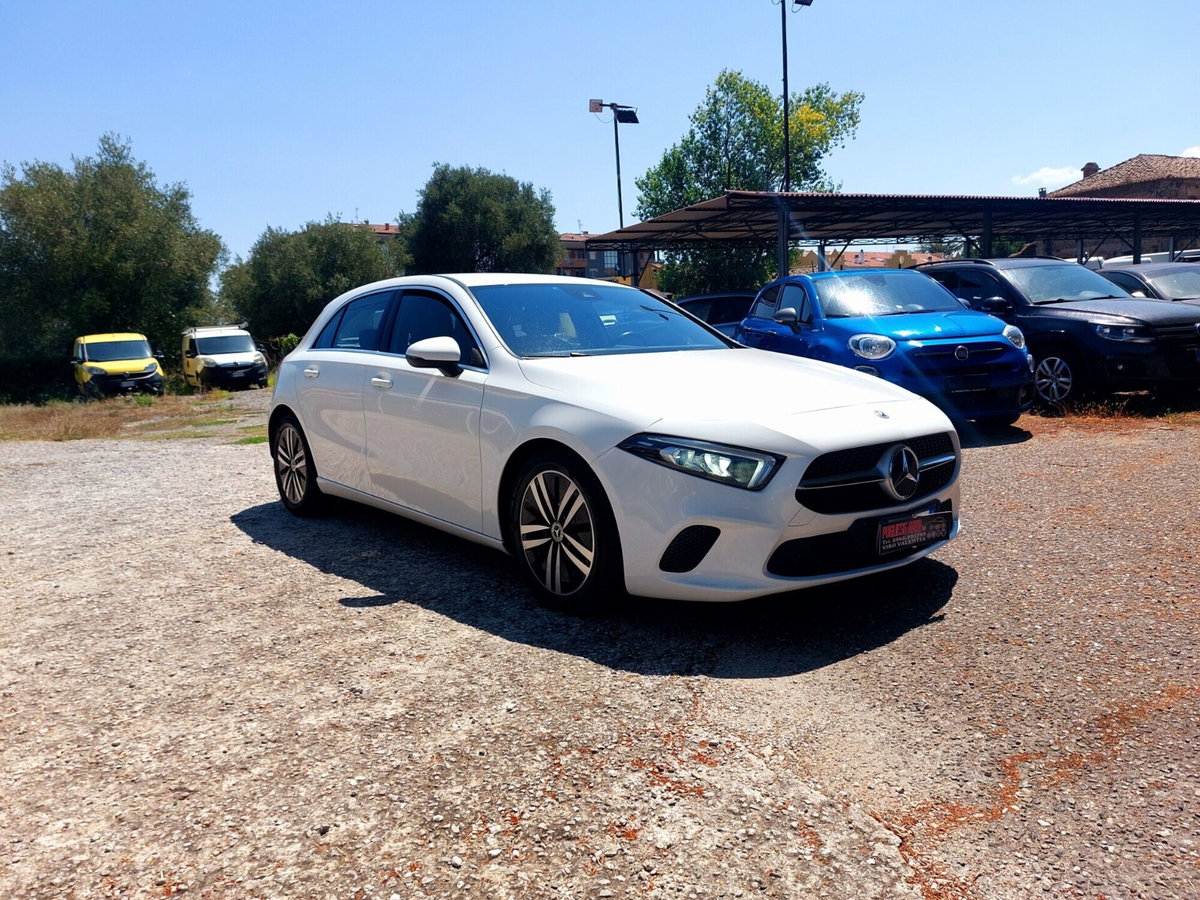 Mercedes-Benz Classe A 180 d Sport (14)
