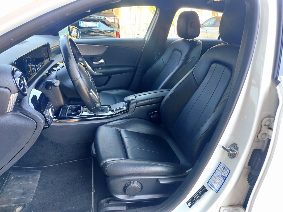 Mercedes-Benz Classe A 180 d Sport (4)