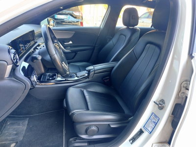 Mercedes-Benz Classe A 180 d Sport (4)