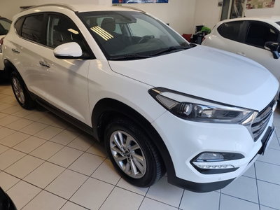 Hyundai Tucson 1.7 CRDi DCT XPossible (10)